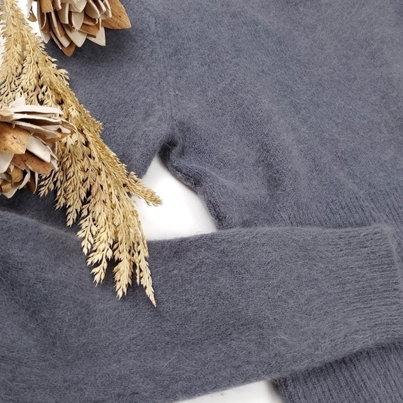 Jou Jou Grey Wool Angora Blend Turtleneck Sweater Womens Med - Picture 3 of 11